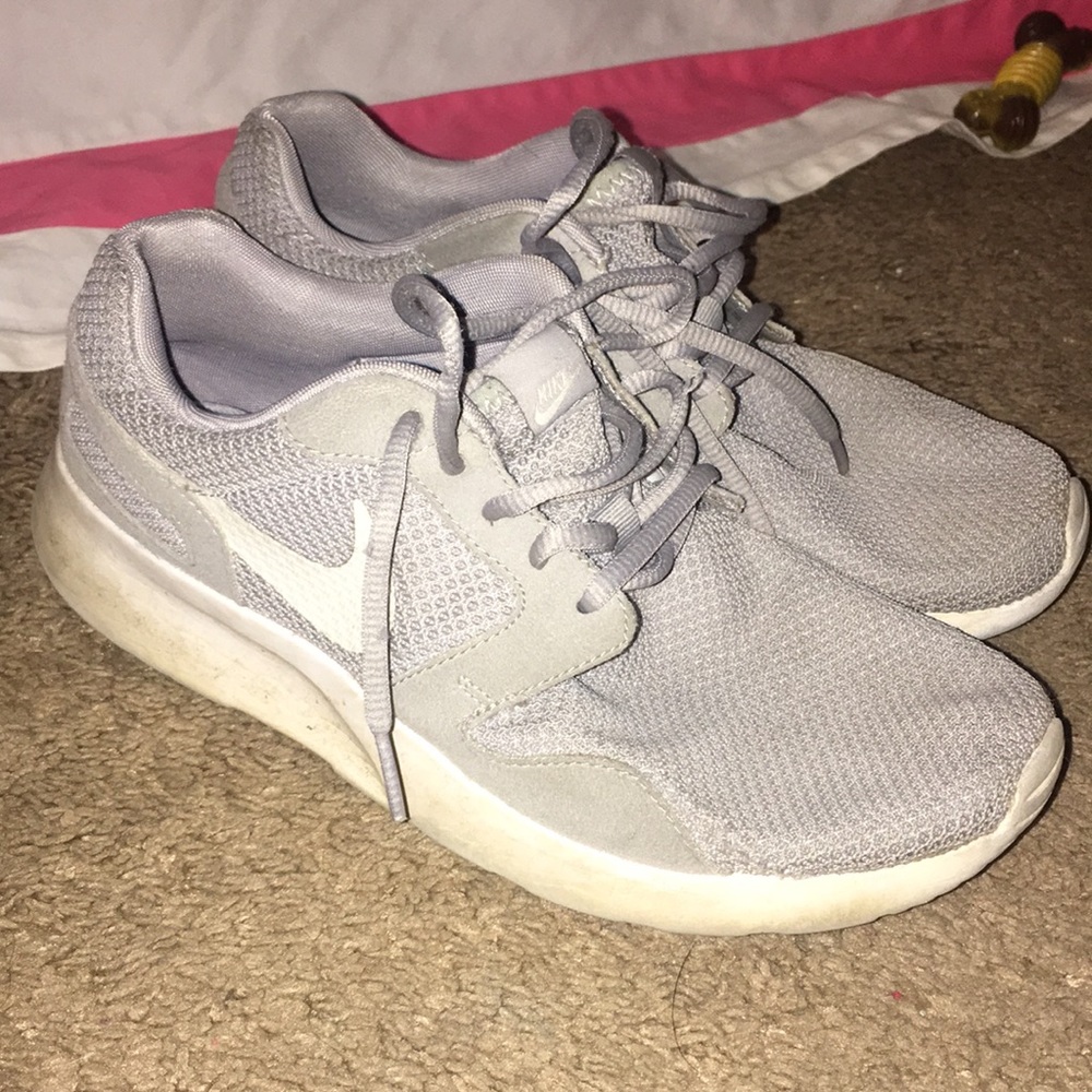 Nike shoes